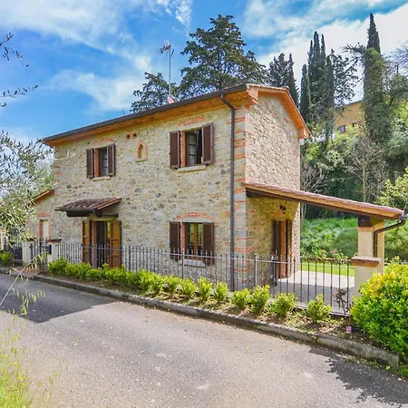 Cozy In With Wifi Holiday home Monte San Savino
